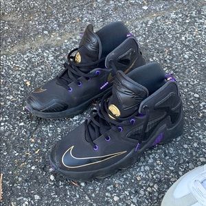 Nike Lebron 13s